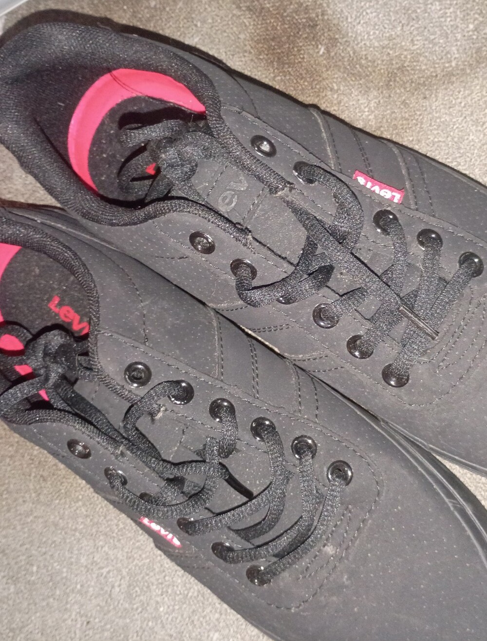 Levi's Black Sneakers Size 9.5-c5